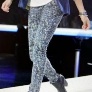 Cabi jeans 604 Modern Camo jeggings multi camo stretch size 6